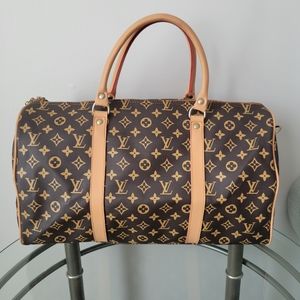 Duffel bag size W17xW8xH10